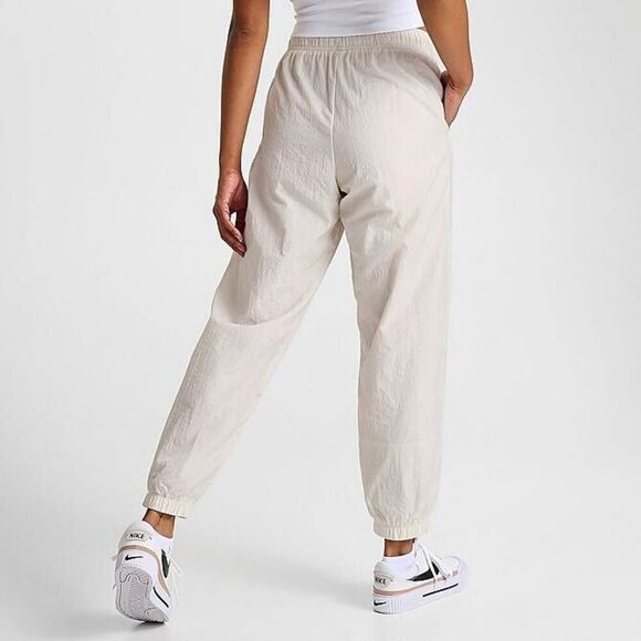 Nike White Women's parachute joggers - Picture 4 of 9